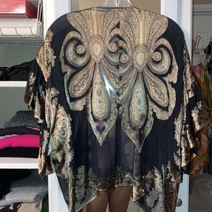 NWT CINDI GINDI Sz S/M gorgeous silky opulent blouse
